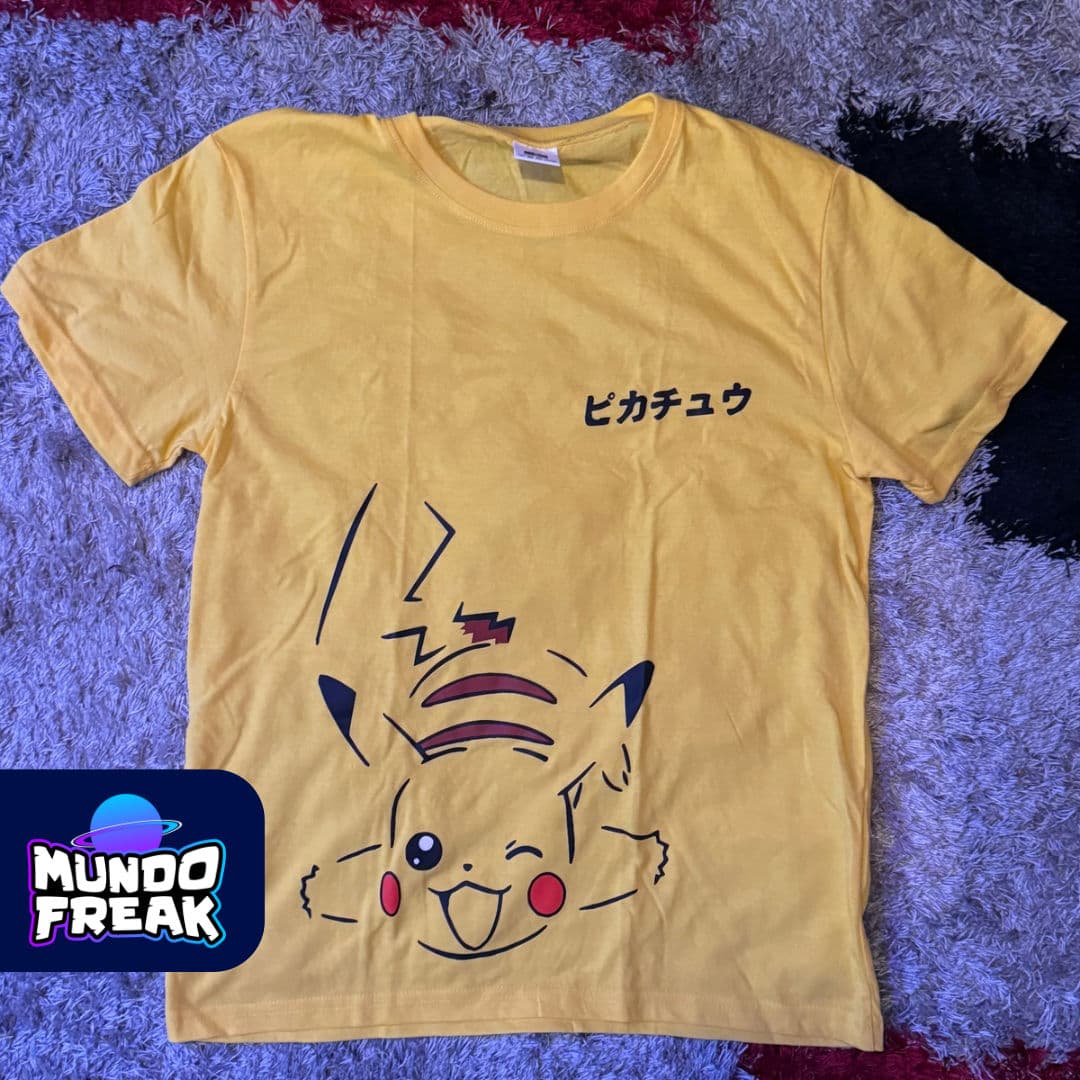 Franela oversize Pokemon pikachu  S